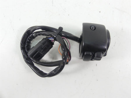 2013 Harley Touring FLHTK Electra Glide Right Hand Control Switch 71684-06A {{ shop.shopifyCountryName }} - Mototech271