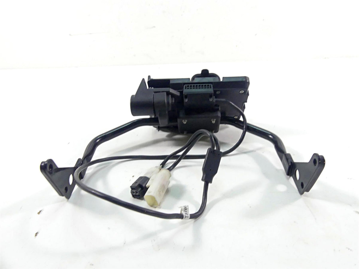 2014 BMW R1200GS K50 Navigation Gps Preparation Mount Bracket 77528536045 {{ shop.shopifyCountryName }} - Mototech271