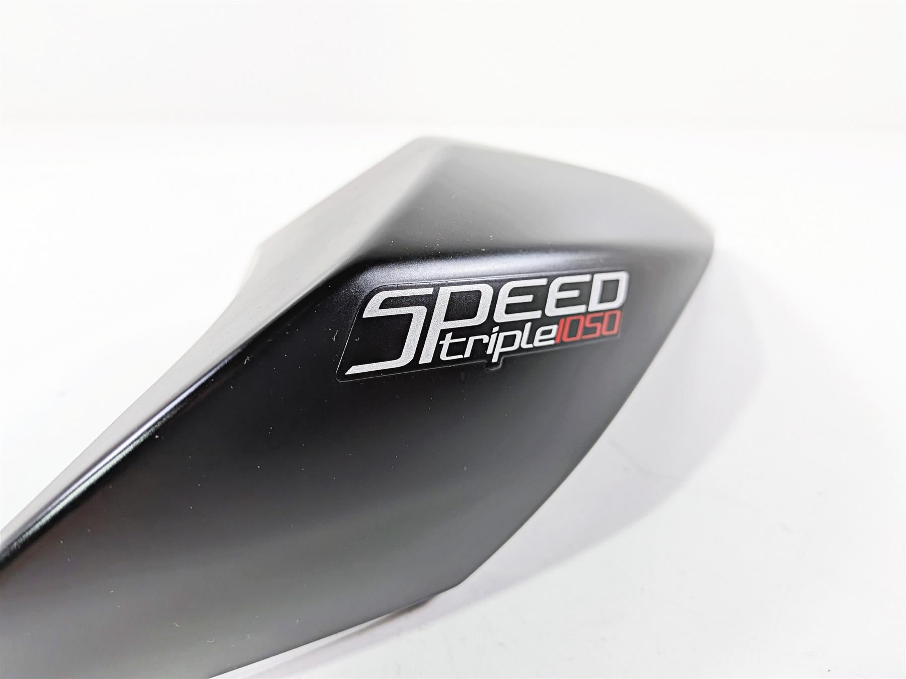 2019 Triumph Speed Triple RS 1050 Black Left Tail Cover Fairing T2303456 {{ shop.shopifyCountryName }} - Mototech271