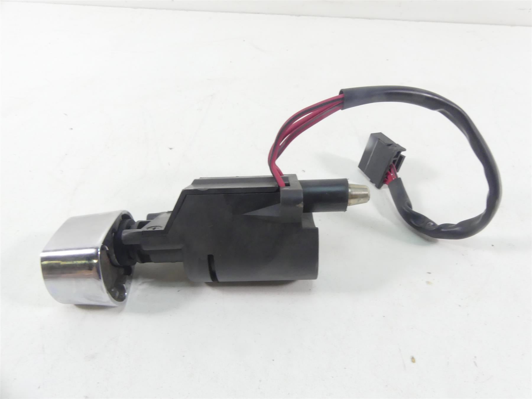 2005 Harley Touring CVO FLHTC SE Electra Glide Ignition Switch Key Set 71640-99 {{ shop.shopifyCountryName }} - Mototech271