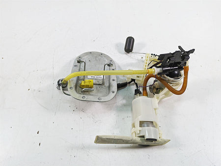 2015 Harley FXDL Dyna Low Rider Fuel Gas Petrol Pump & Sending Unit 75246-04A {{ shop.shopifyCountryName }} - Mototech271