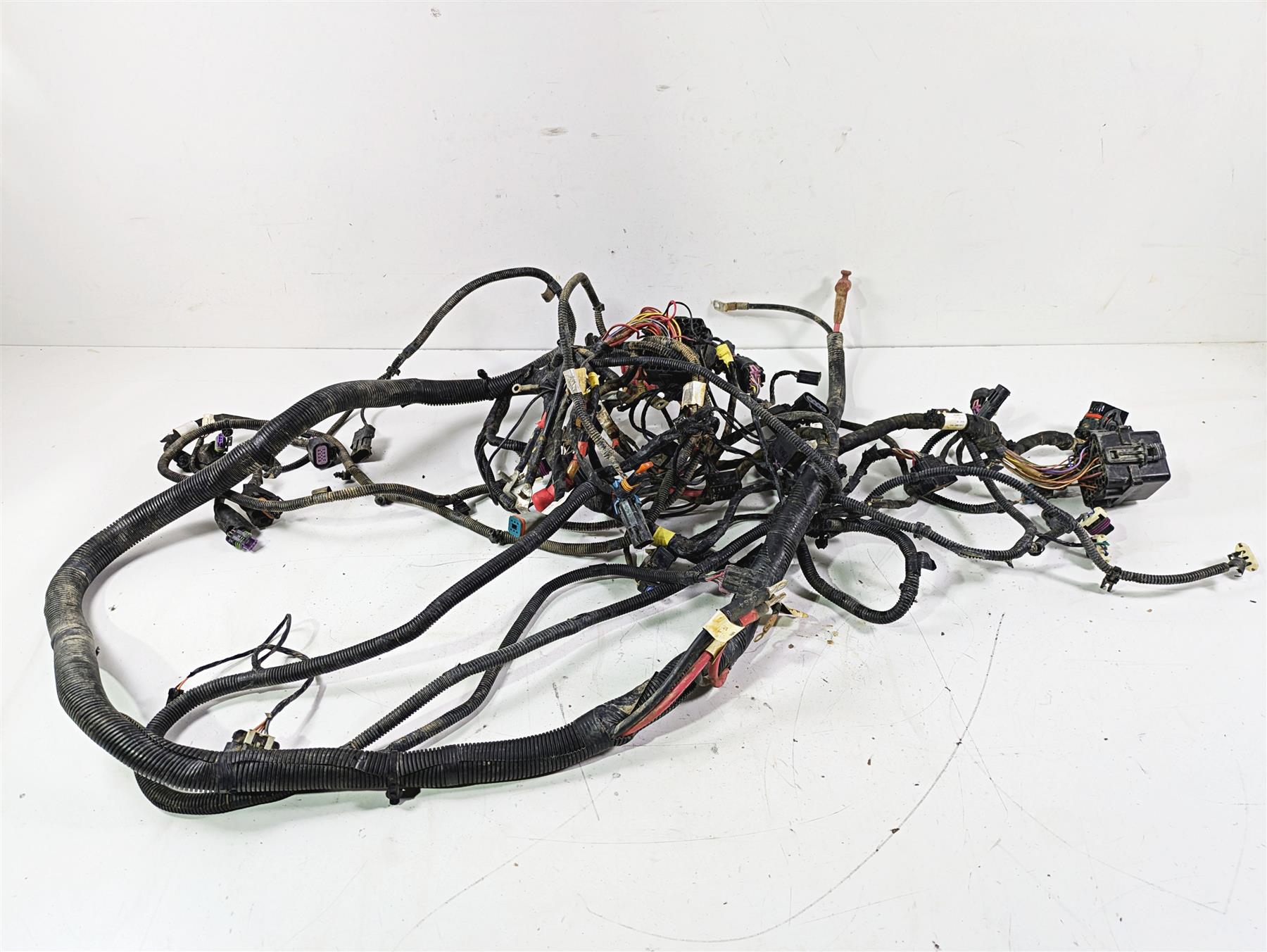 2019 Can Am Maverick X3 XRS Turbo R Main Wiring Harness Loom - No Cut 710006253 {{ shop.shopifyCountryName }} - Mototech271