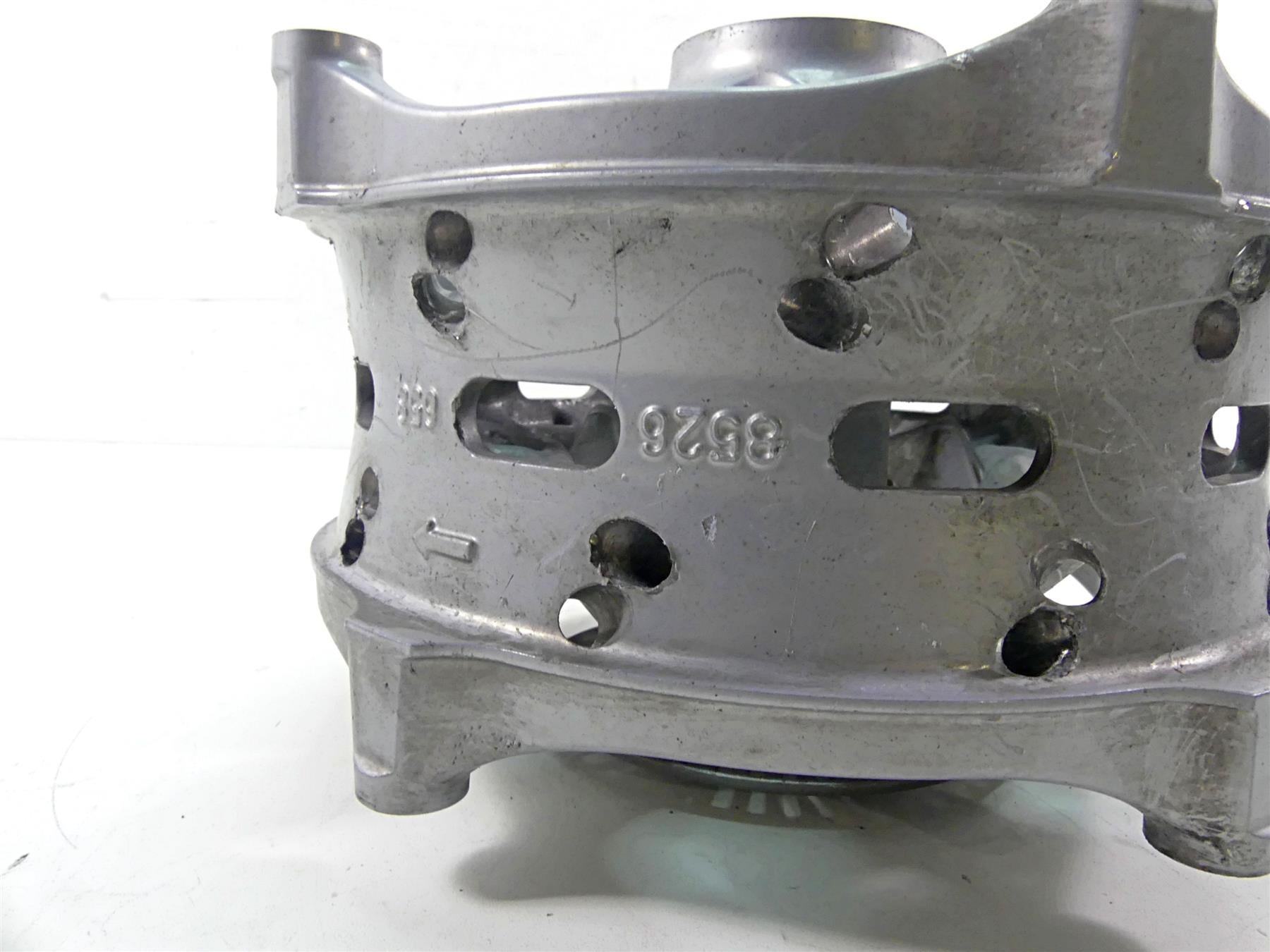 2014 BMW R1200GS K50 19x3 Spoke Front Wheel Hub Silver 36318526657 {{ shop.shopifyCountryName }} - Mototech271