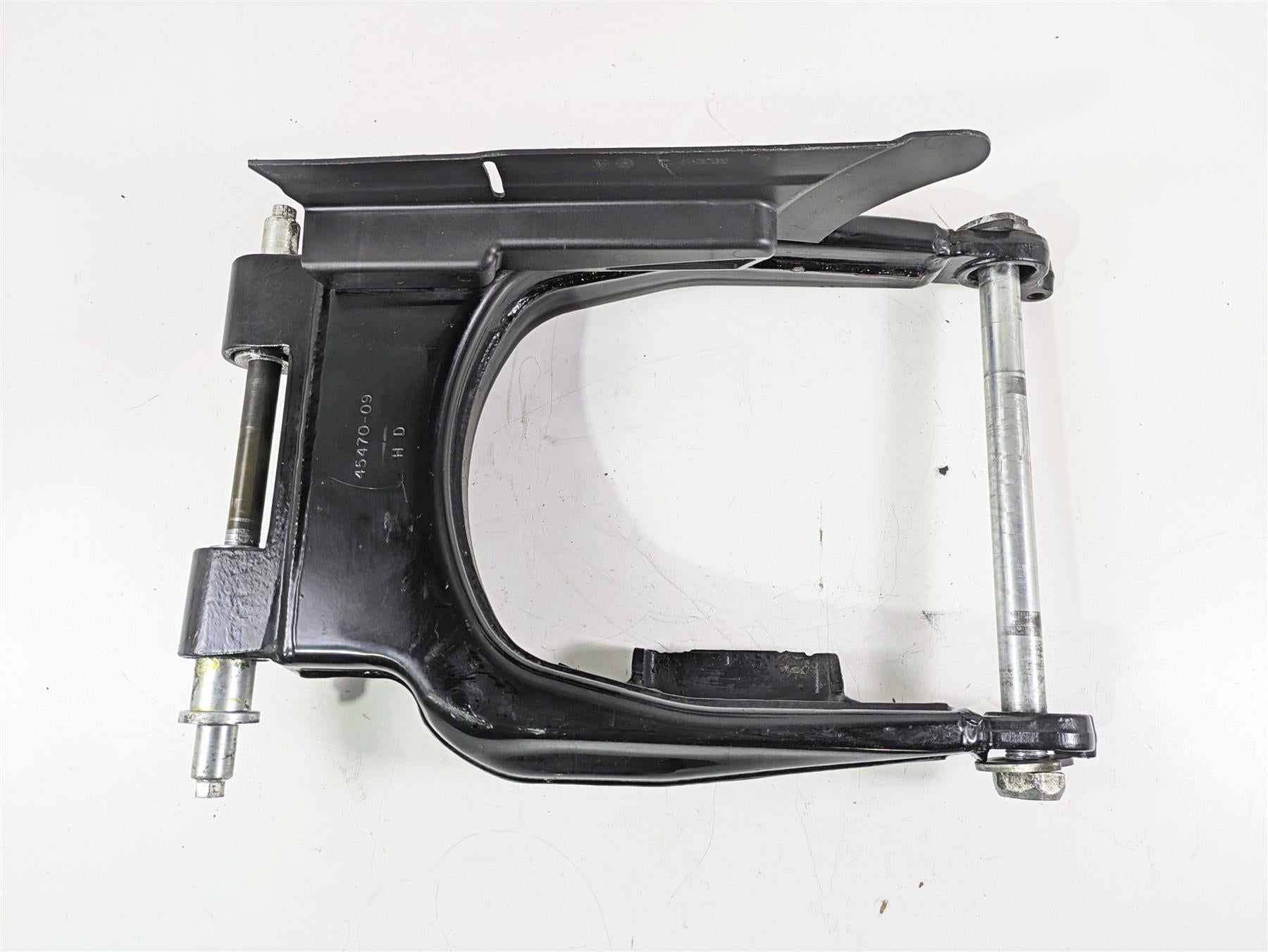 2010 Harley Touring FLHXSE CVO Street Glide Rear Swingarm Swing Arm 45470-09 {{ shop.shopifyCountryName }} - Mototech271