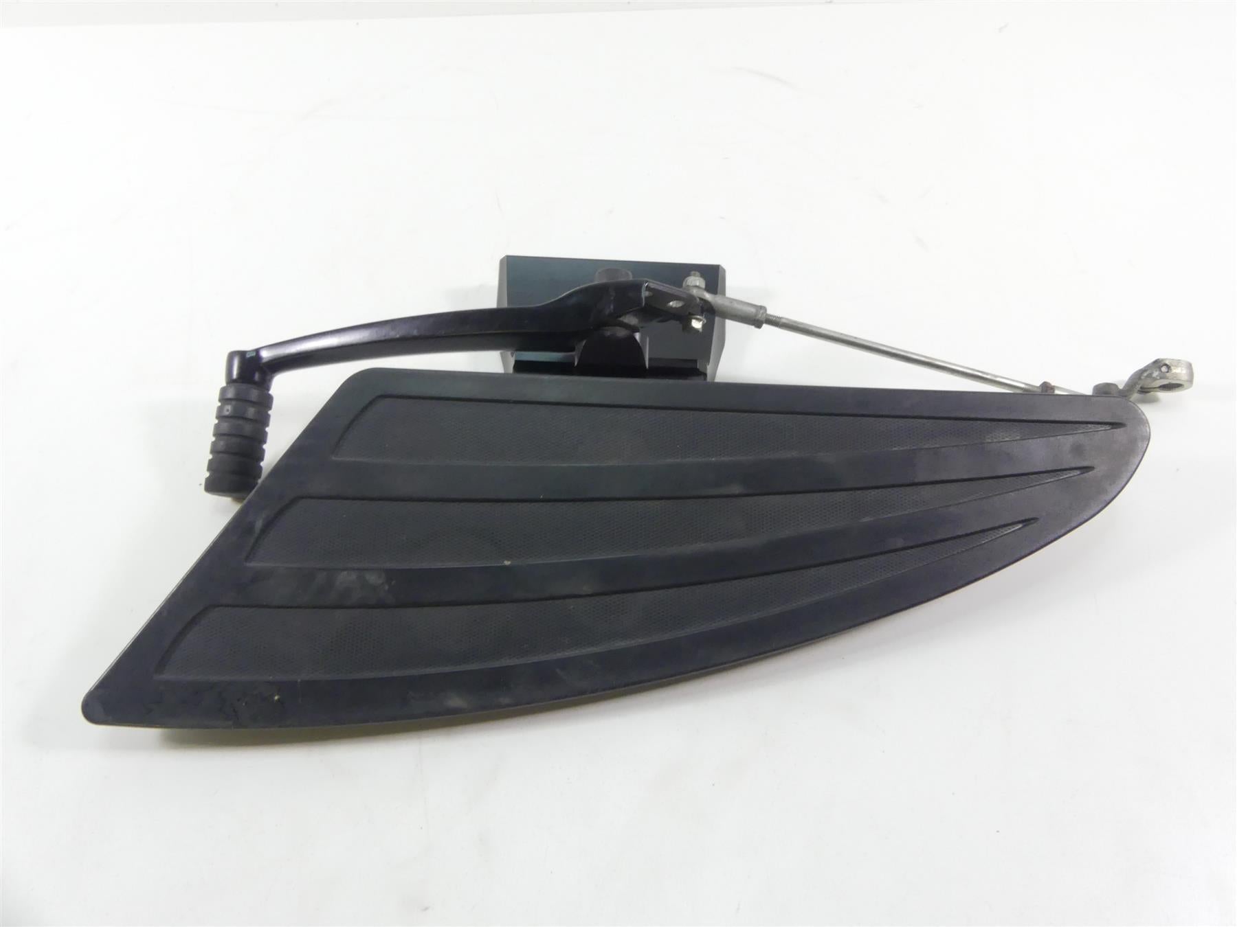 2015 Victory Cross Country 8 Ball Front Left Floorboard & Shifter Pedal 5135045 | Mototech271