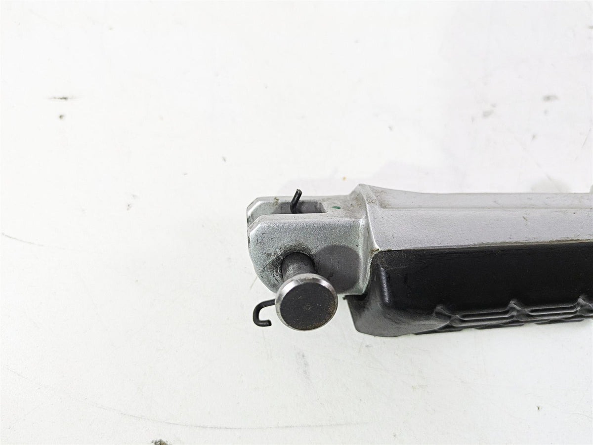 2023 BMW G310R K03 Front Rider Foot Peg Rest Set 46718553971 46718553972 {{ shop.shopifyCountryName }} - Mototech271