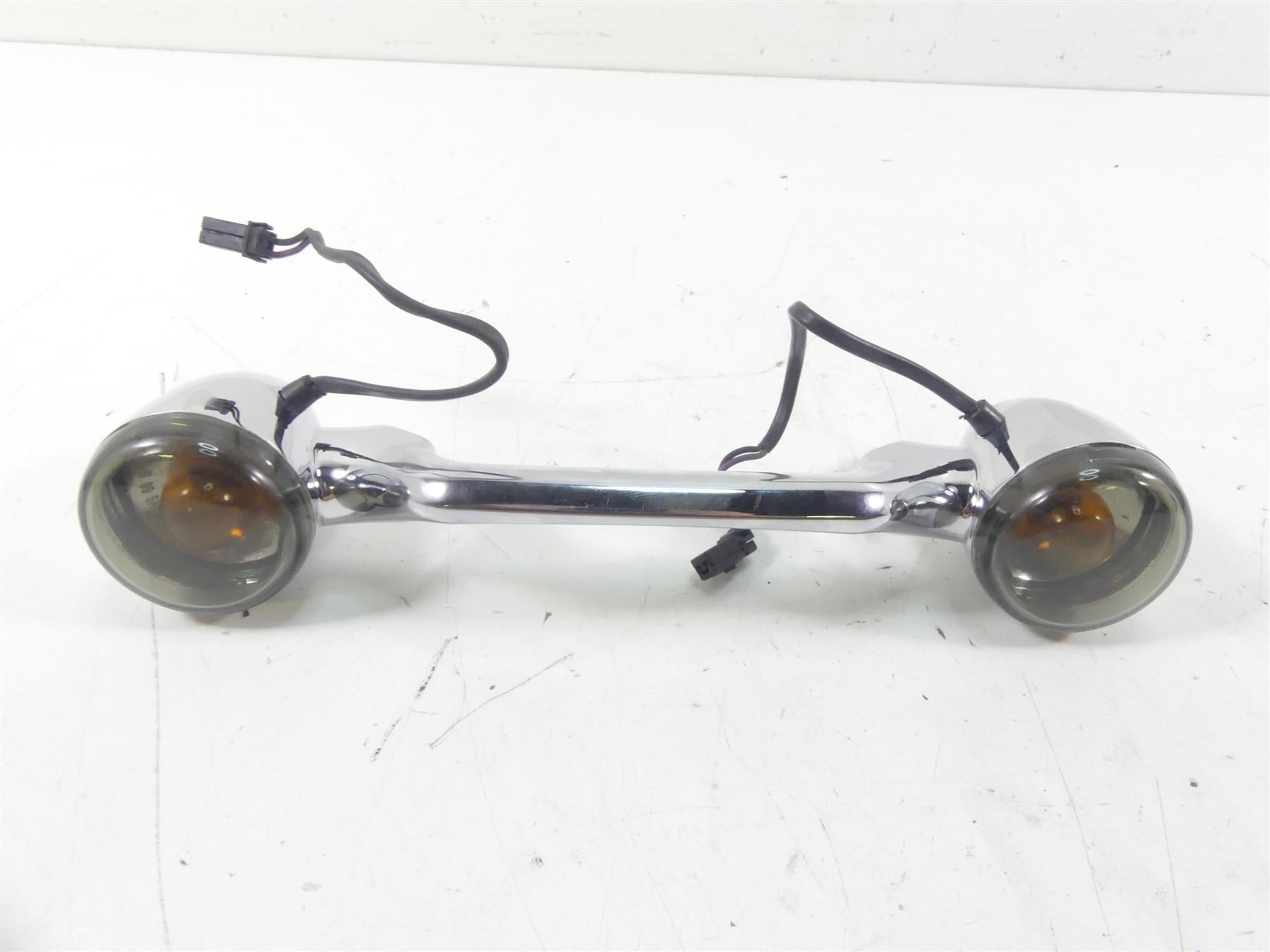 2007 Harley FLHTCU SE2 CVO Electra Glide Rear Blinker Turn Signal Bar 68997-04 | Mototech271