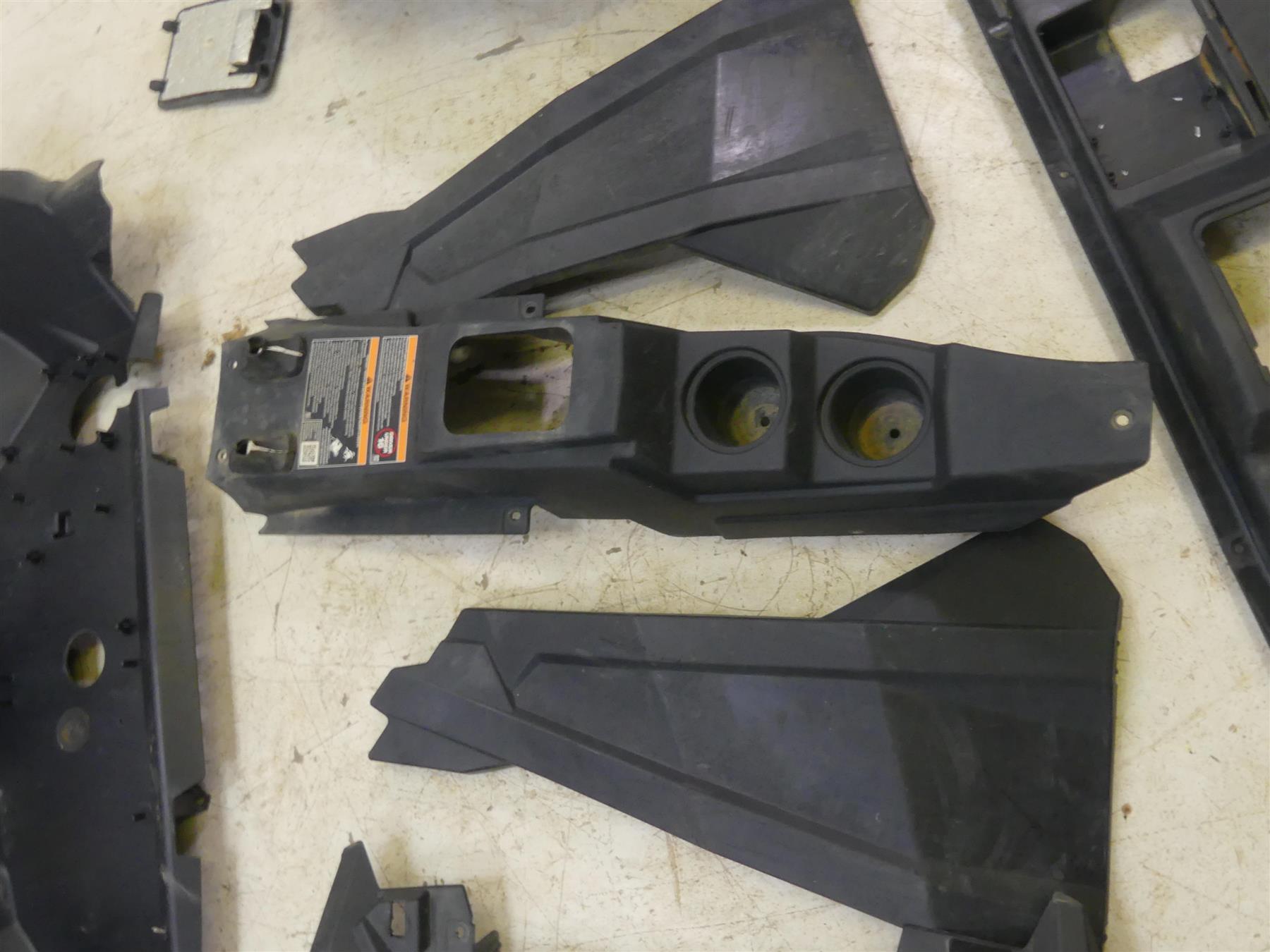 2021 Polaris RZR XP 1000 EPS Interior Plastics Fuel Tank Set 5439834 {{ shop.shopifyCountryName }} - Mototech271