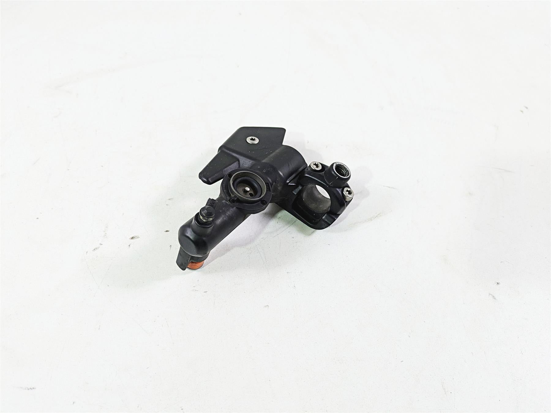2009 BMW R1200GS K255 Adv Front Brake Master Cylinder - Abs 32728530056 {{ shop.shopifyCountryName }} - Mototech271
