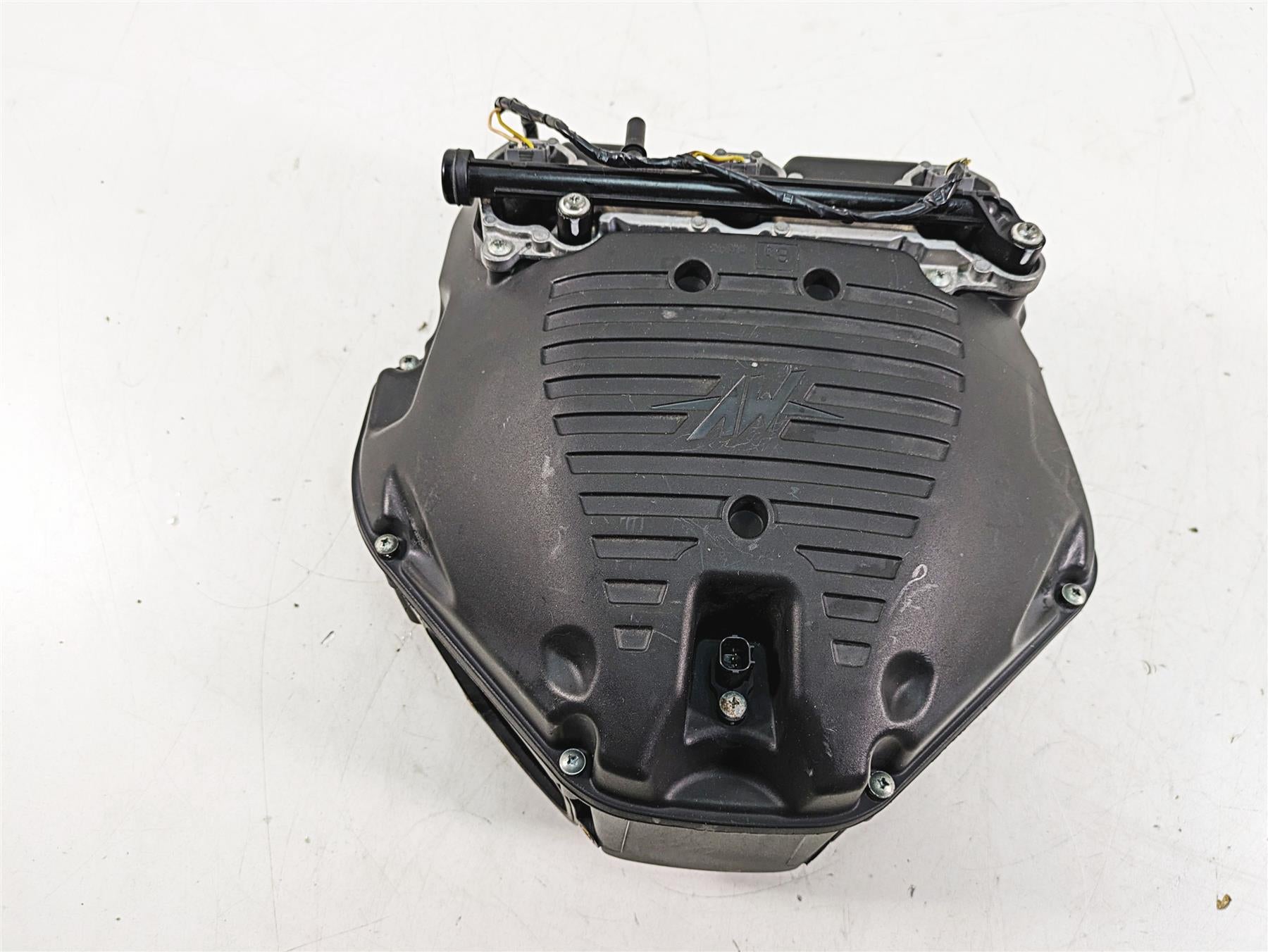 2013 MV Agusta F3 675 ERA Air Box Cleaner Breather & Fuel Injectors 8000B5482 {{ shop.shopifyCountryName }} - Mototech271