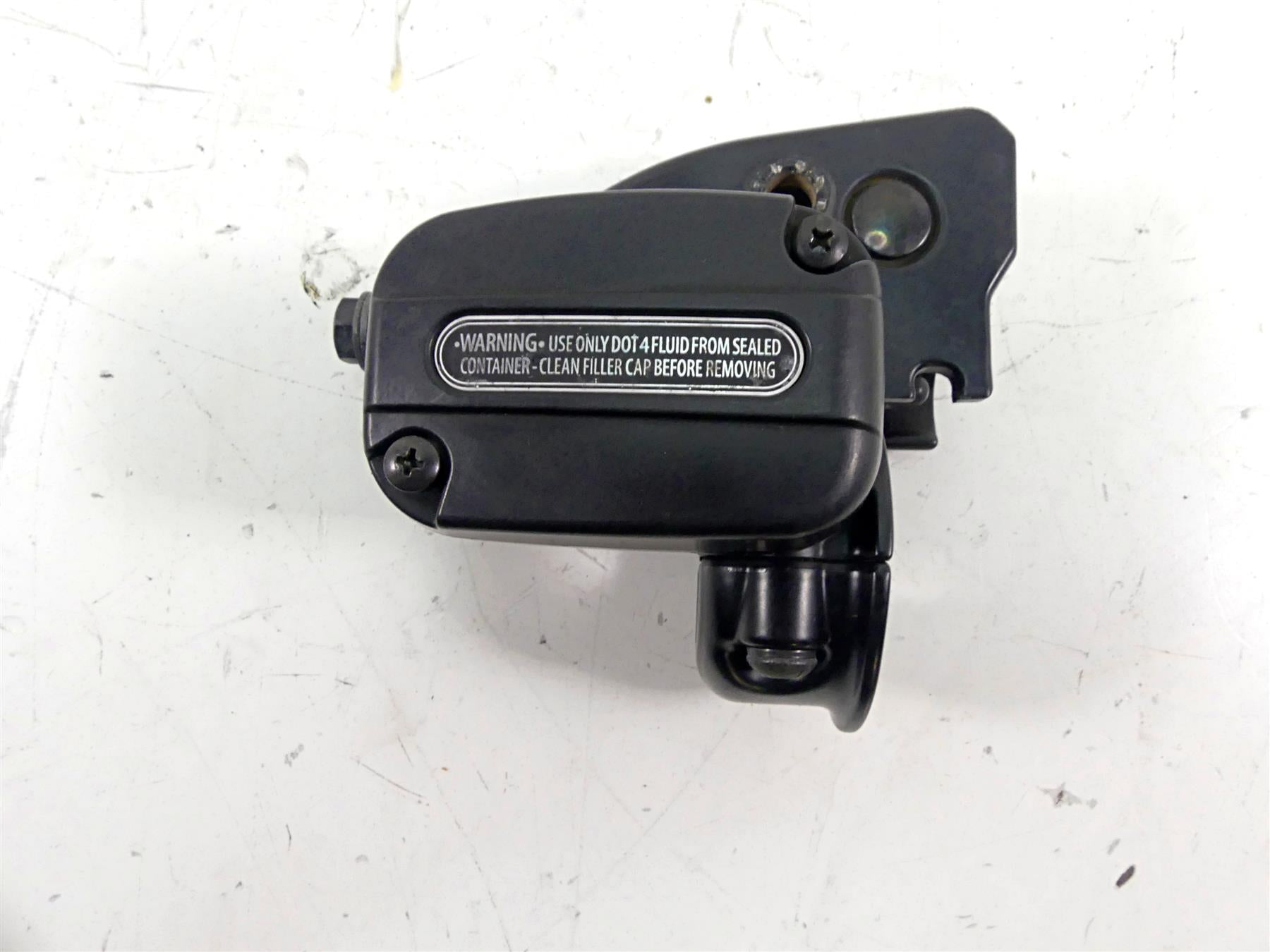 2015 Harley Davidson VRSCDX Night Rod Sp Front Brake Master Cylinder 44551-08F {{ shop.shopifyCountryName }} - Mototech271