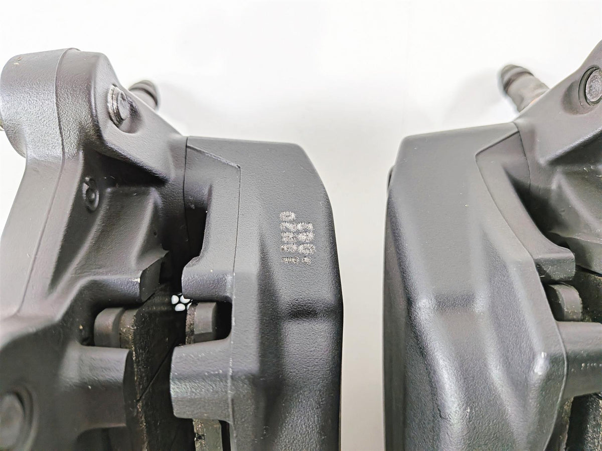 2014 Harley Touring FLHTK Electra Glide Front Brake Calipers 43027-08 44023-08-Mototech271