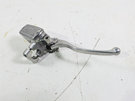 2002 Honda V-Twin VTX1800 C Front Brake Master Cylinder 45510-MZ0-A41 {{ shop.shopifyCountryName }} - Mototech271