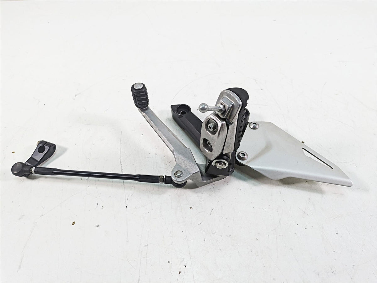 2018 Kawasaki ZX1002 Ninja H2 SX Left Front Footpeg & Shifter Set 35063-1418-46R {{ shop.shopifyCountryName }} - Mototech271