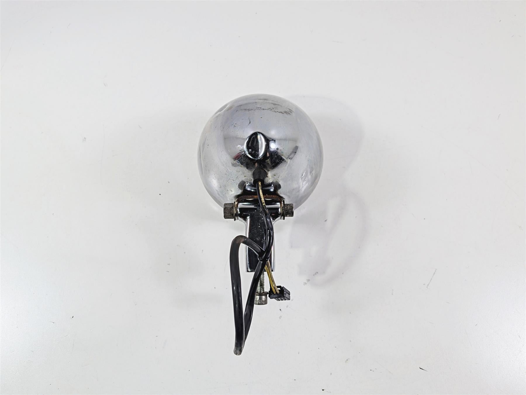 2006 Harley Sportster XL1200 C Headlight Head Light Lamp & Mount 69670-04A {{ shop.shopifyCountryName }} - Mototech271