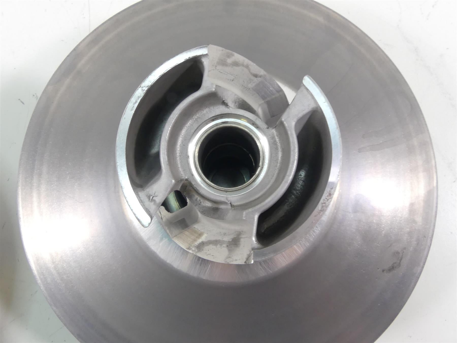 2015 Arctic Wild Cat 700 Sport LTD Secondary Driven Clutch 542mi 0823-541 {{ shop.shopifyCountryName }} - Mototech271