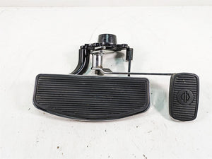 2010 Harley Touring FLHTCU Electra Glide Right Floorboard + Brake Pedal 50621-06 | Mototech271
