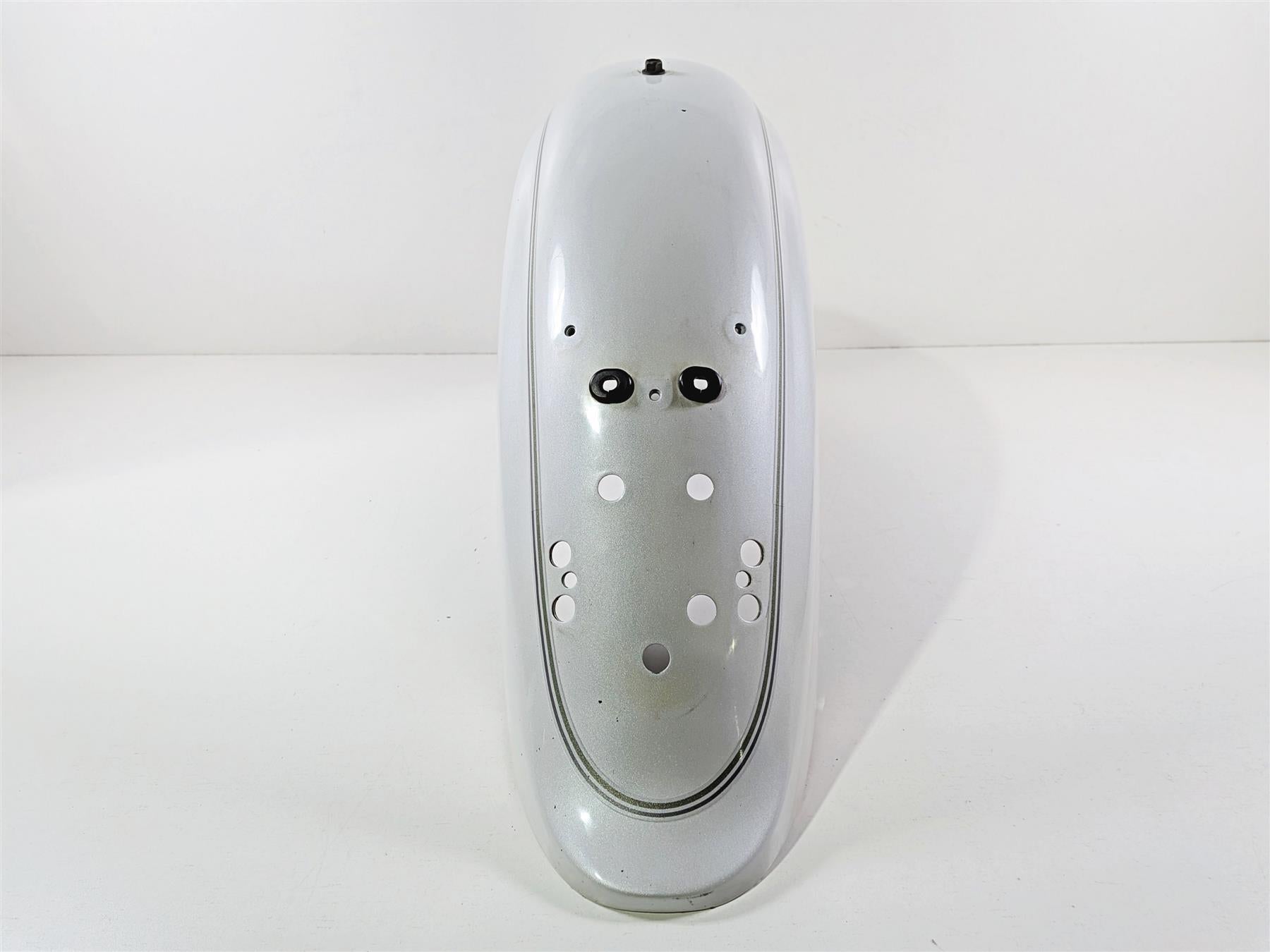 2006 Yamaha XVZ1300 Royal Star Rear Fender White 5EJ-Y2161-70-P0 {{ shop.shopifyCountryName }} - Mototech271