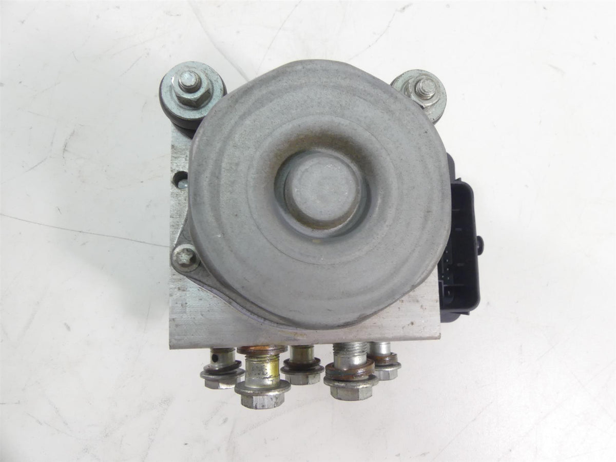 2014 Harley Touring FLHX Street Glide Bosch Abs Brake Pump Module 41100013A {{ shop.shopifyCountryName }} - Mototech271