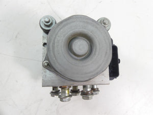 2014 Harley Touring FLHX Street Glide Bosch Abs Brake Pump Module 41100013A
