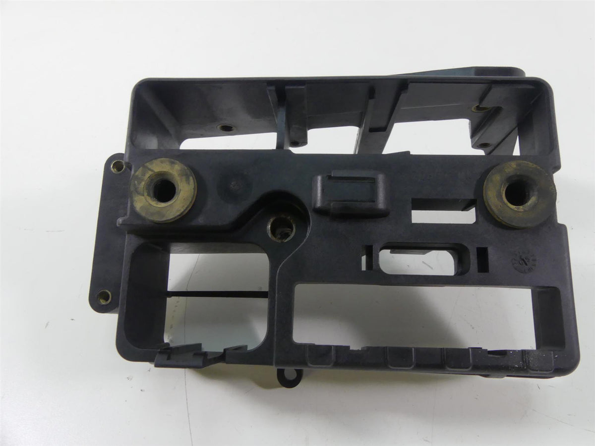 2005 Harley FXDWGI Dyna Wide Glide Electrical Stay Tray & Chrome Cover 66333-04 {{ shop.shopifyCountryName }} - Mototech271