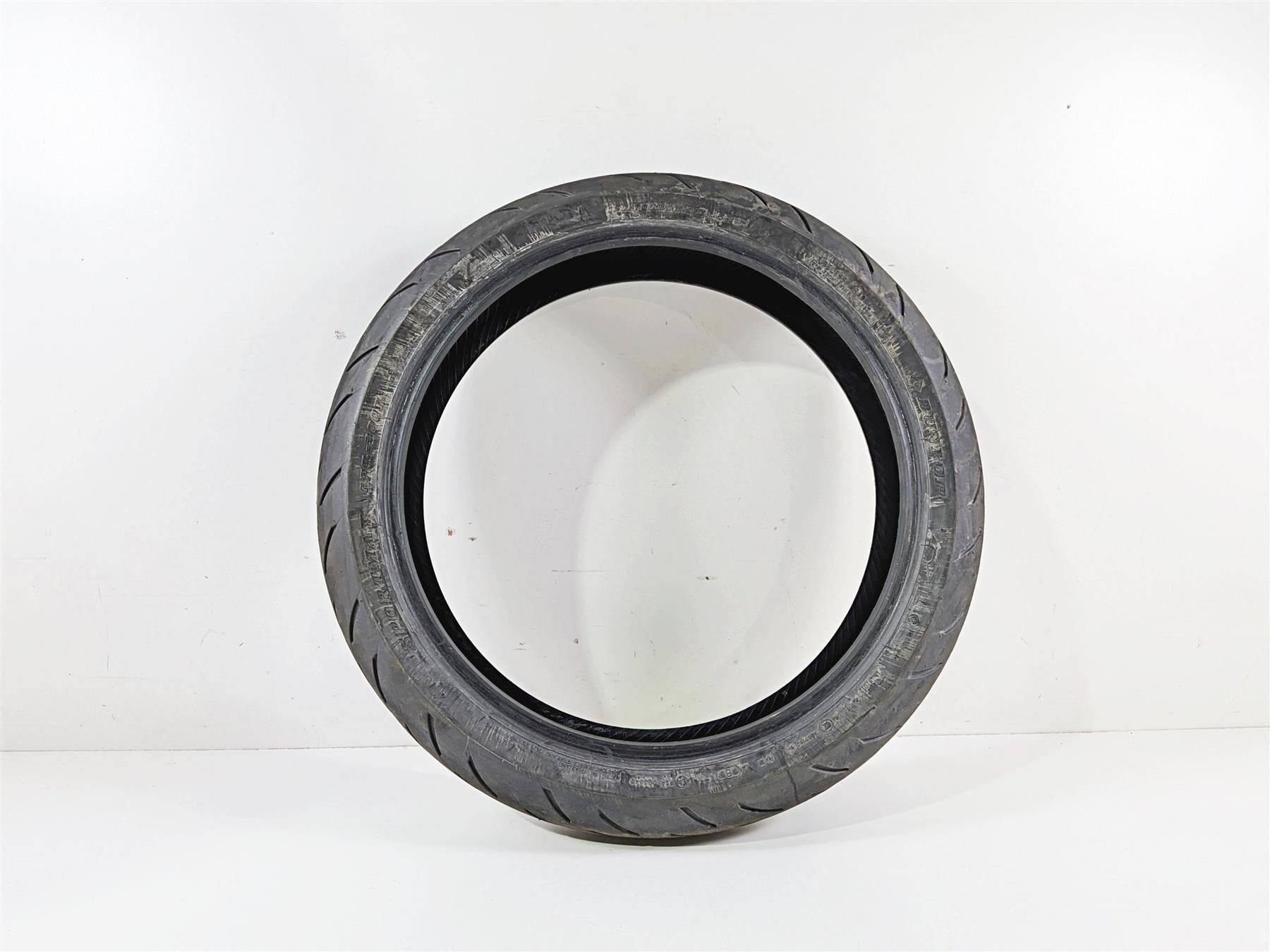 Used Front Motorcycle Tire Dunlop Sportmax GP300F 120/70R17 4506-7896 {{ shop.shopifyCountryName }} - Mototech271