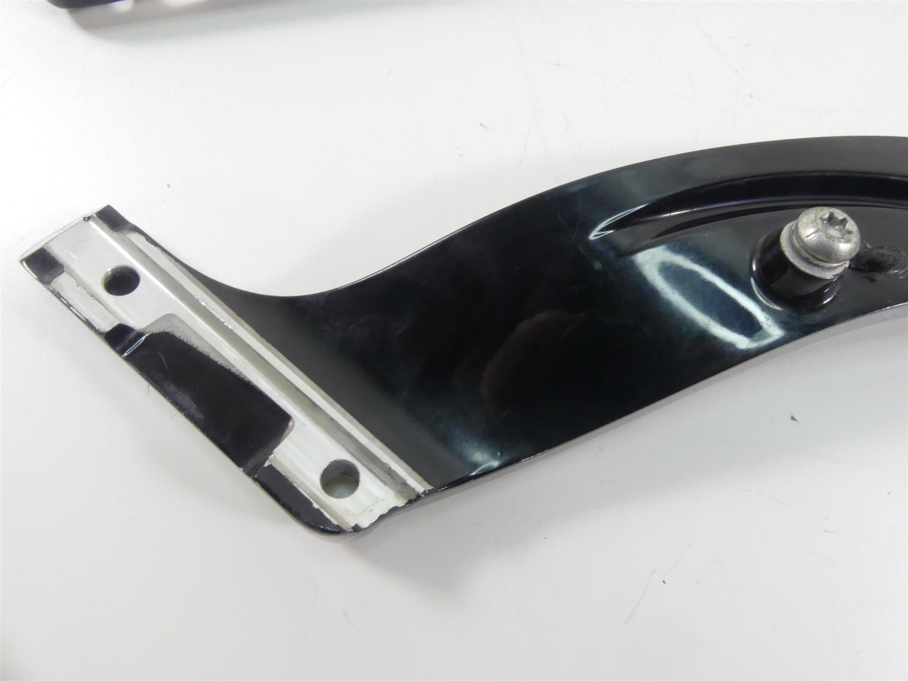 2020 Harley Softail FXBB Street Bob Rear Fender Support Braces Struts 59500422 {{ shop.shopifyCountryName }} - Mototech271