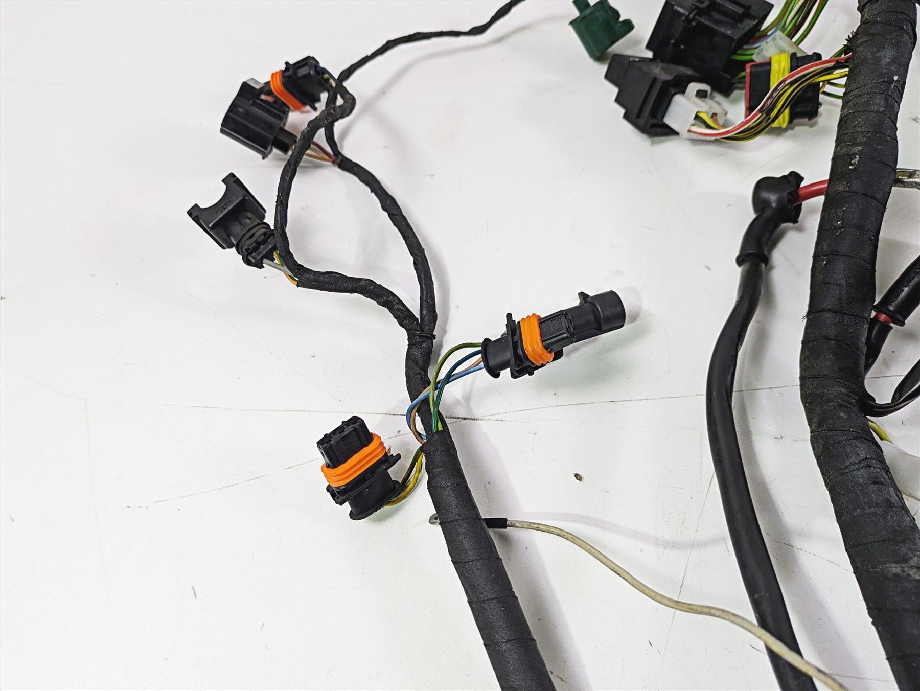 2008 Aprilia RSVR 1000 Factory Main Wiring Harness Loom - No Cuts AP8127681 {{ shop.shopifyCountryName }} - Mototech271