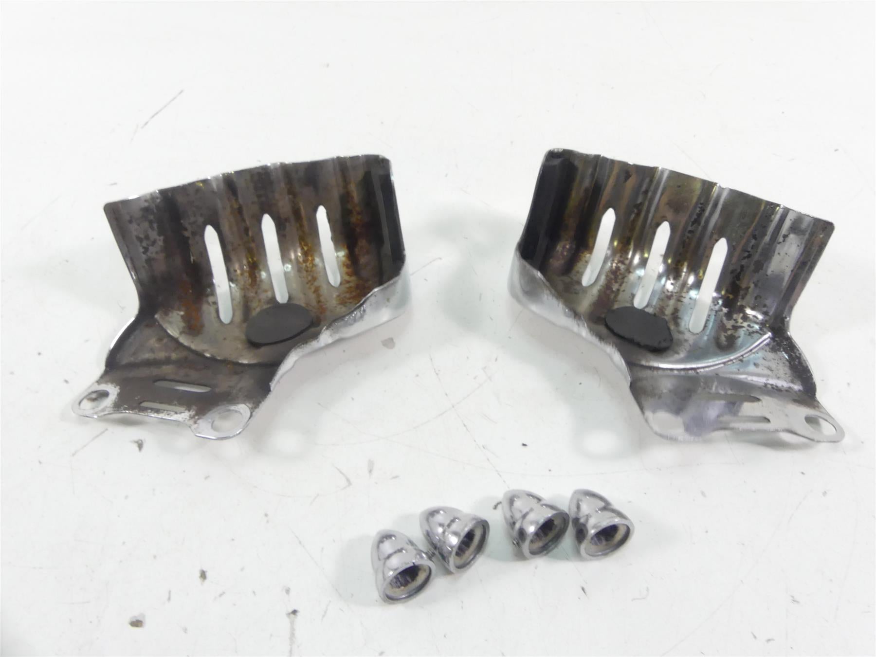 2013 Harley Touring FLHX Street Glide Kuryakyn Front Caliper Cover Set 7789 {{ shop.shopifyCountryName }} - Mototech271