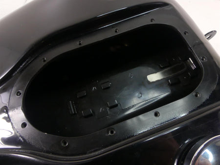 2014 Harley FXDL Dyna Low Rider Fuel Gas Petrol Tank Nice - Oem Paint 61593-10 {{ shop.shopifyCountryName }} - Mototech271