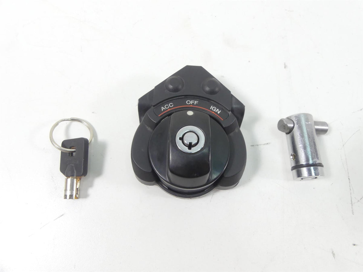 2013 Harley Davidson VRSCF Muscle Ignition Switch Key Steering Lock Set 70020-05 {{ shop.shopifyCountryName }} - Mototech271