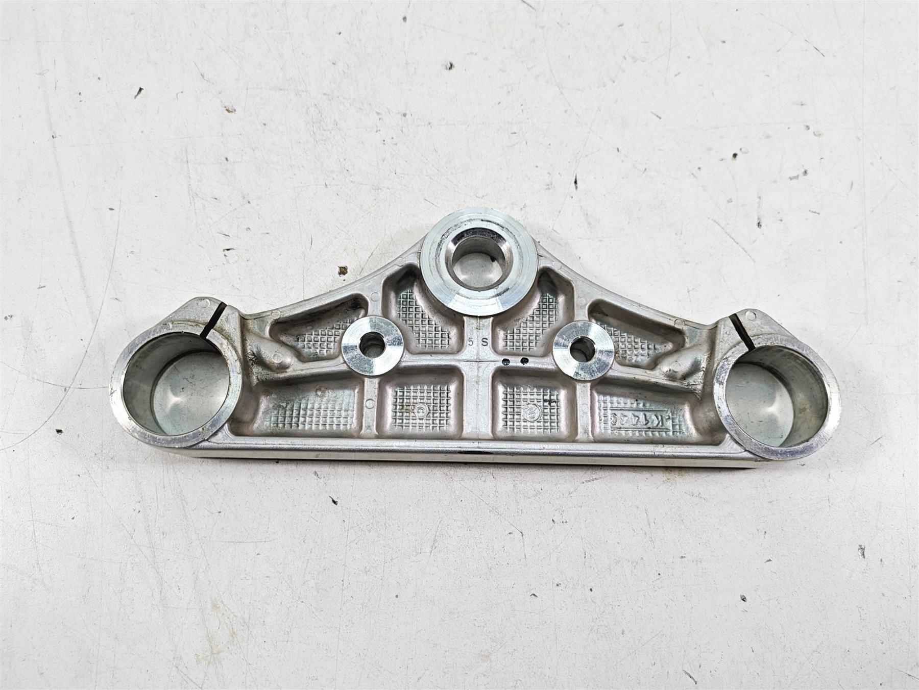 1997 Kawasaki VN1500 Vulcan Upper Triple Tree Steering Clamp 44039-1260 {{ shop.shopifyCountryName }} - Mototech271