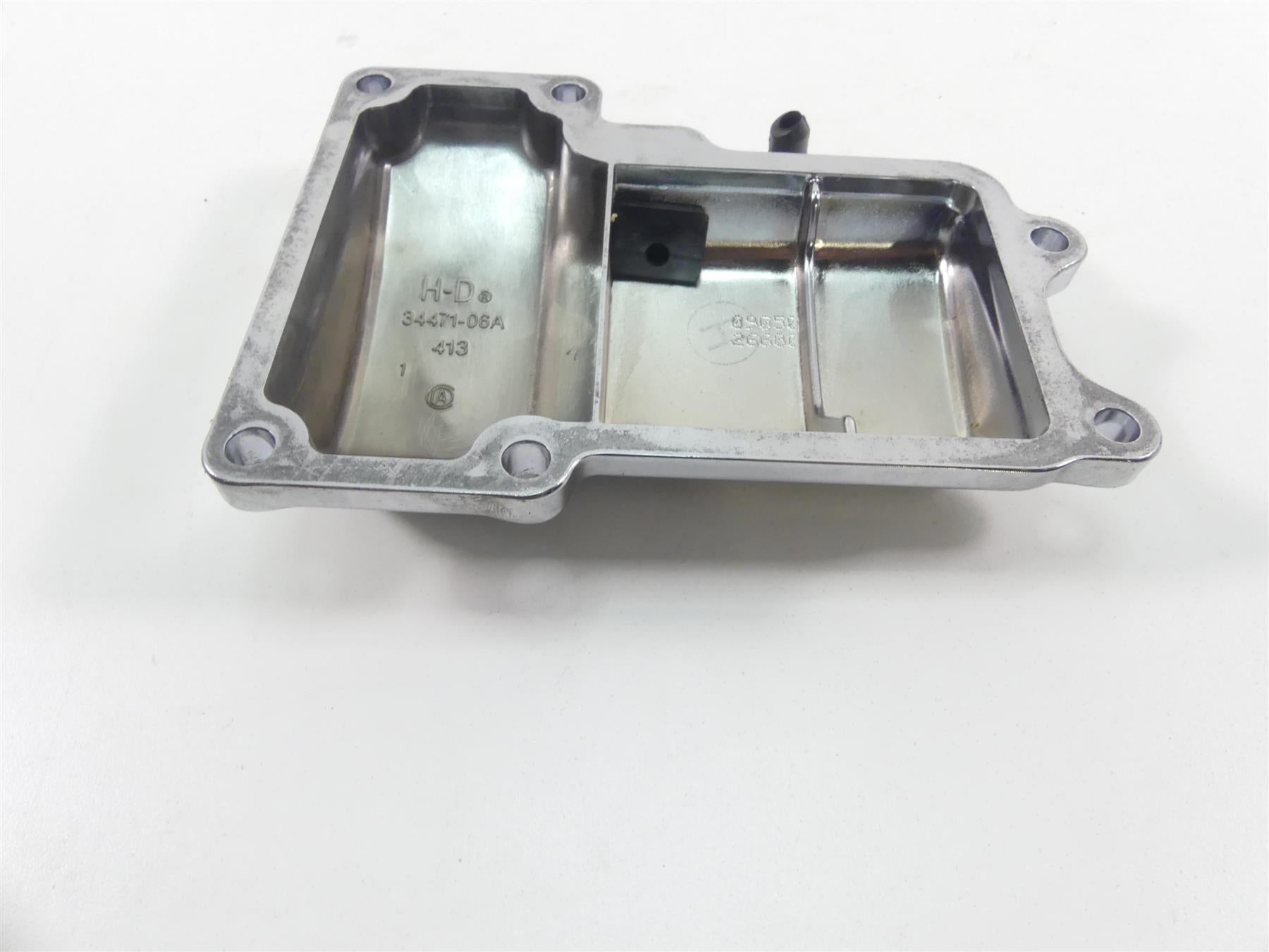2009 Harley Dyna FXDF SE CVO Fat Bob Transmission Upper Top Cover 34471-06A {{ shop.shopifyCountryName }} - Mototech271