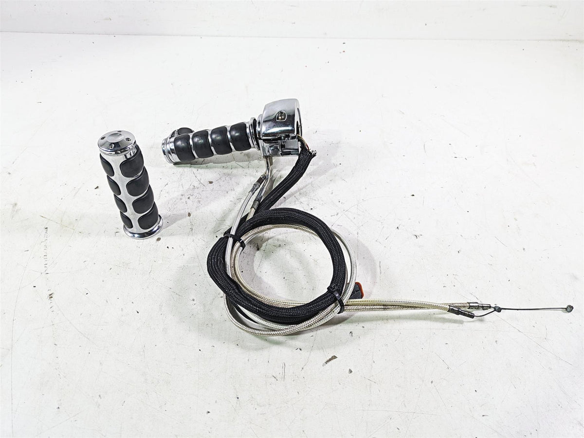 2002 Harley FLSTC Softail Heritage Right Chrome Hand Control Switch 71684-06A {{ shop.shopifyCountryName }} - Mototech271