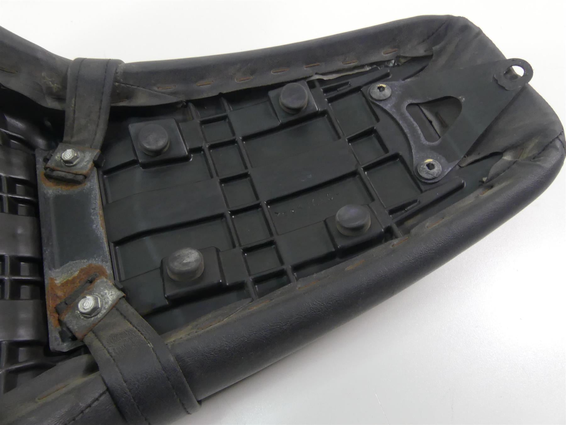 2016 Honda VT1300 CRG Stateline Duo Driver Seat Saddle - Read 77200-MFY-A01 {{ shop.shopifyCountryName }} - Mototech271