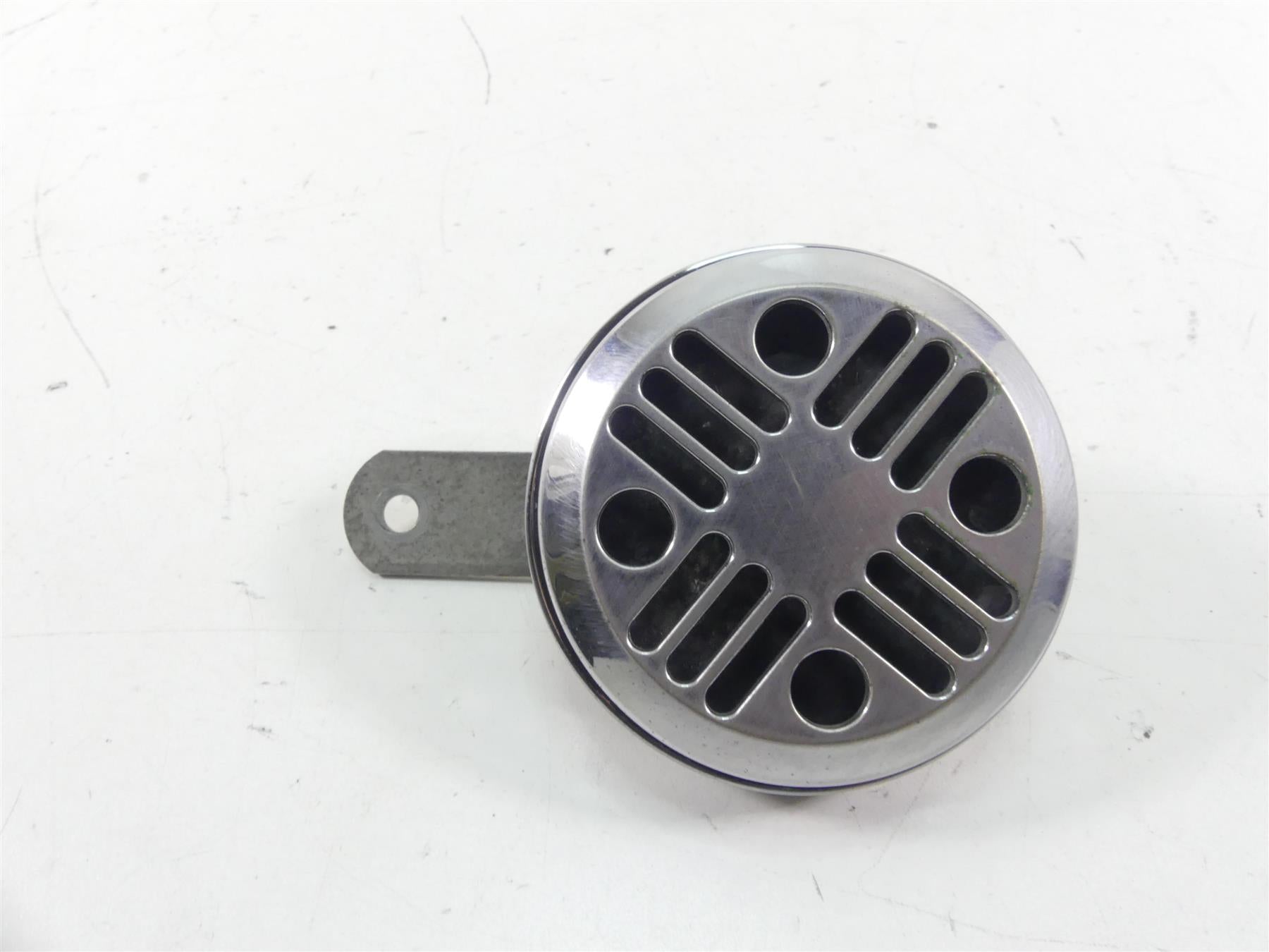 2007 Ducati Sport Classic GT1000 Horn With Chrome Cover {{ shop.shopifyCountryName }} - Mototech271