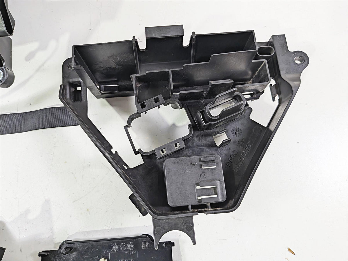 2015 Harley Touring FLTRUSE CVO Road Glide Battery Tray Electrical Holder Set 66000010A-Mototech271