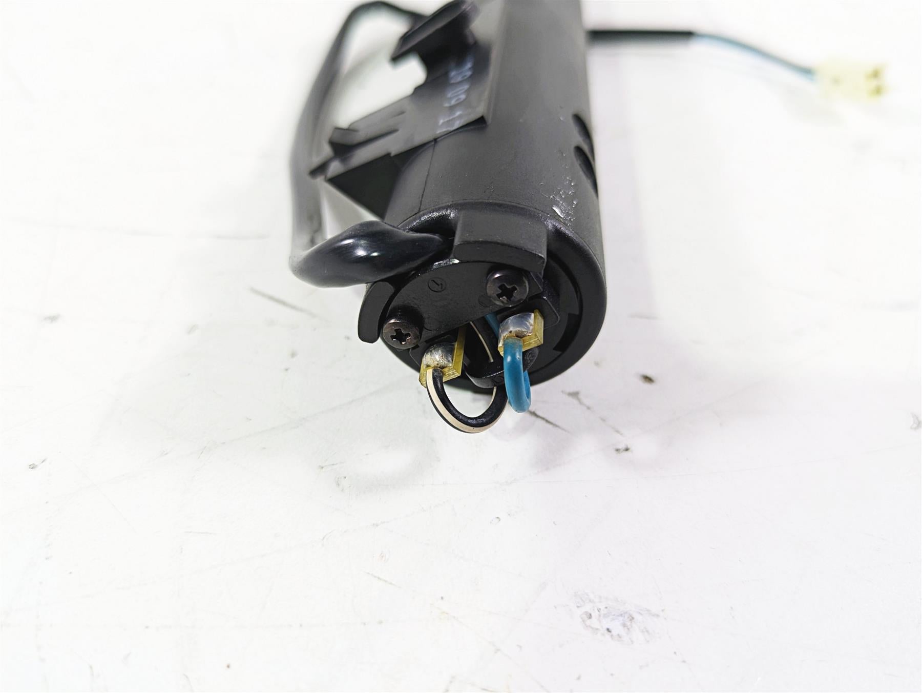 2020 Triumph Daytona 765 Moto2 Fuel Gas Petrol Level Sending Unit T2405926 {{ shop.shopifyCountryName }} - Mototech271
