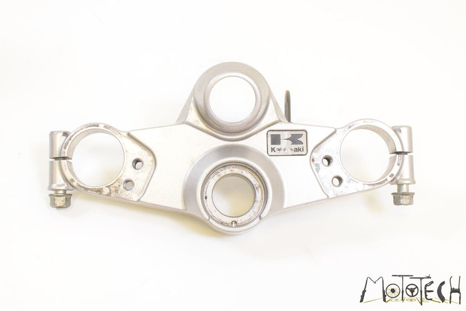 2005 Kawasaki ZZR1200 ZX1200 Ninja Upper Triple Tree Steering Clamp 44039-0007 {{ shop.shopifyCountryName }} - Mototech271