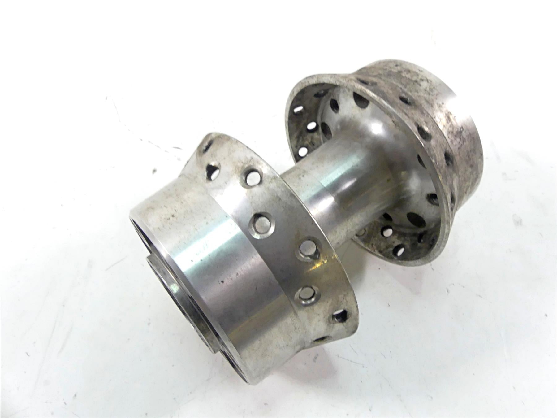2007 Harley Touring FLHRC Road King Rear Laced Spoke Wheel Hub 16x3 43085-97 {{ shop.shopifyCountryName }} - Mototech271