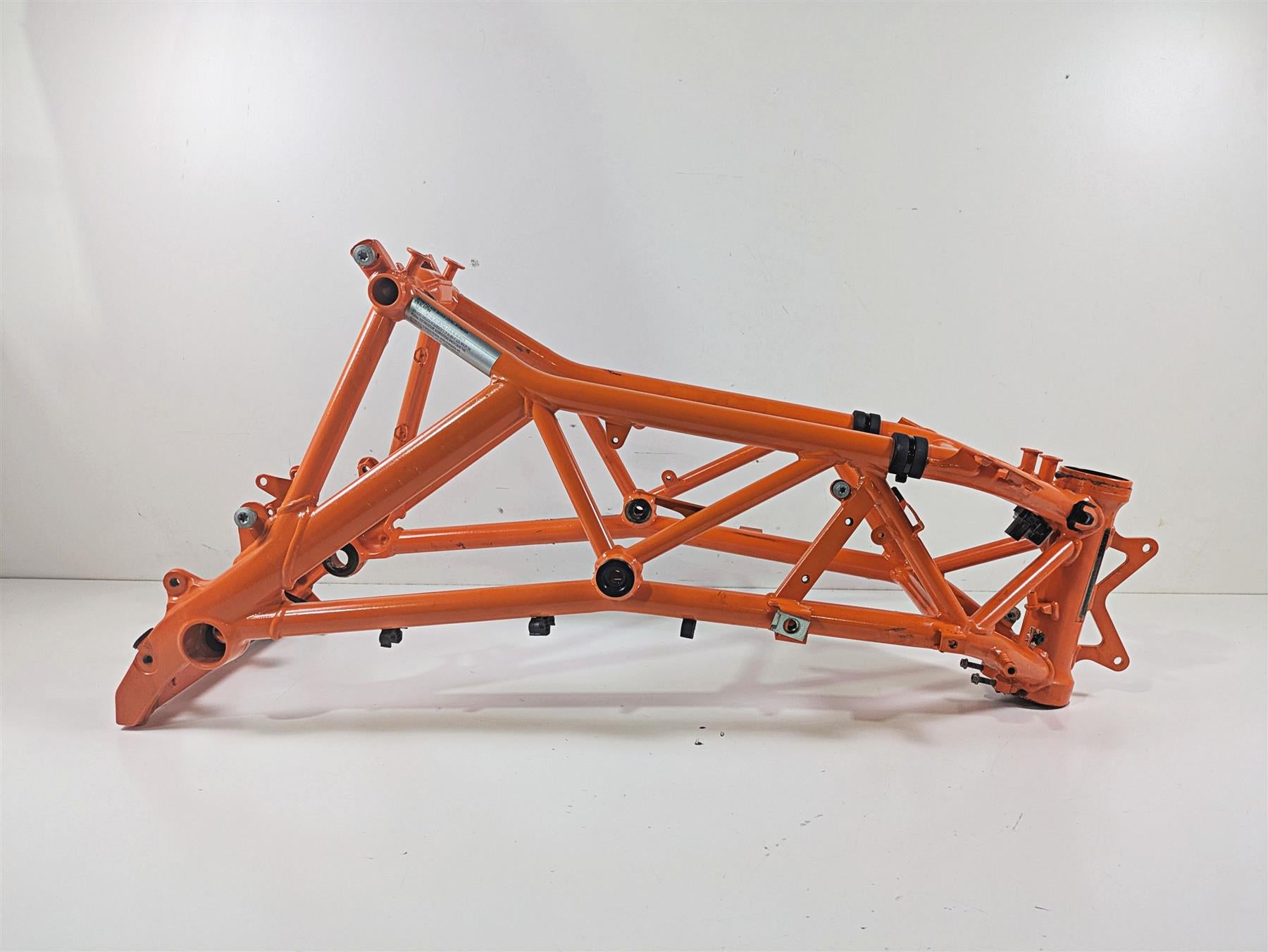 2017 KTM 1290 Super Duke GT Straight Main Orange Frame Chassis With Clean Tennessee Title 61403001300EB {{ shop.shopifyCountryName }} - Mototech271