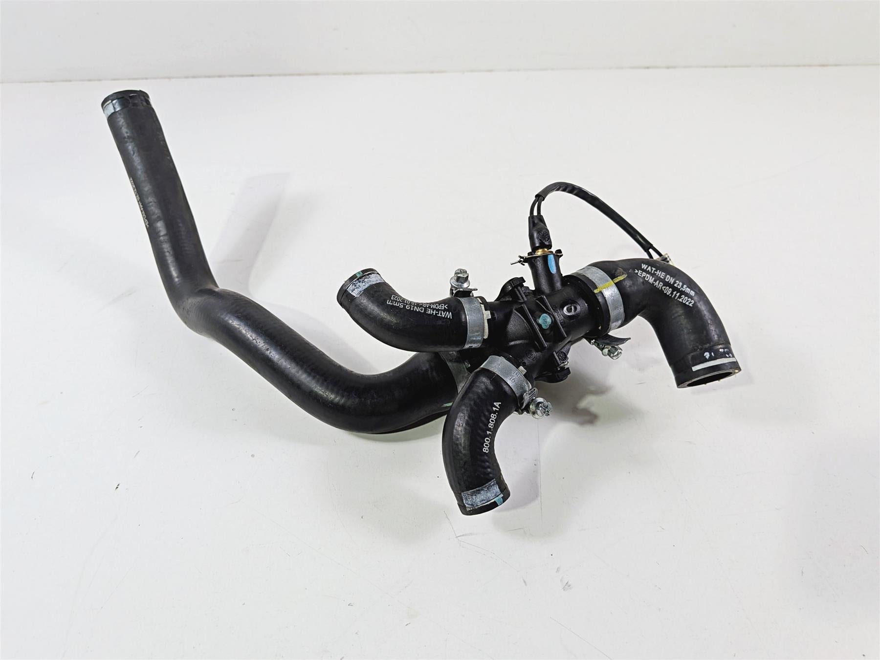2023 Ducati Streetfighter V4 Coolant Water Thermostat & Hoses 55320161A-Mototech271