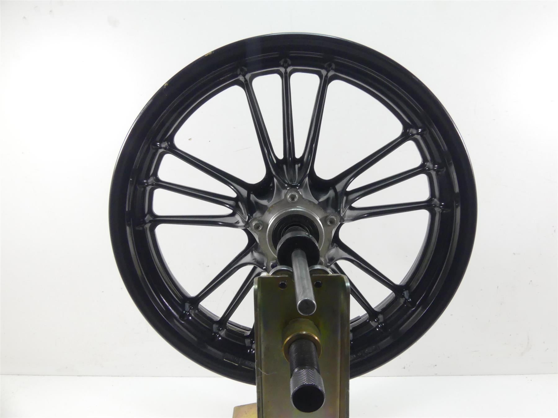 2016 Indian Scout Sixty Straight 16x3.5 Front Wheel Rim 1522090 {{ shop.shopifyCountryName }} - Mototech271