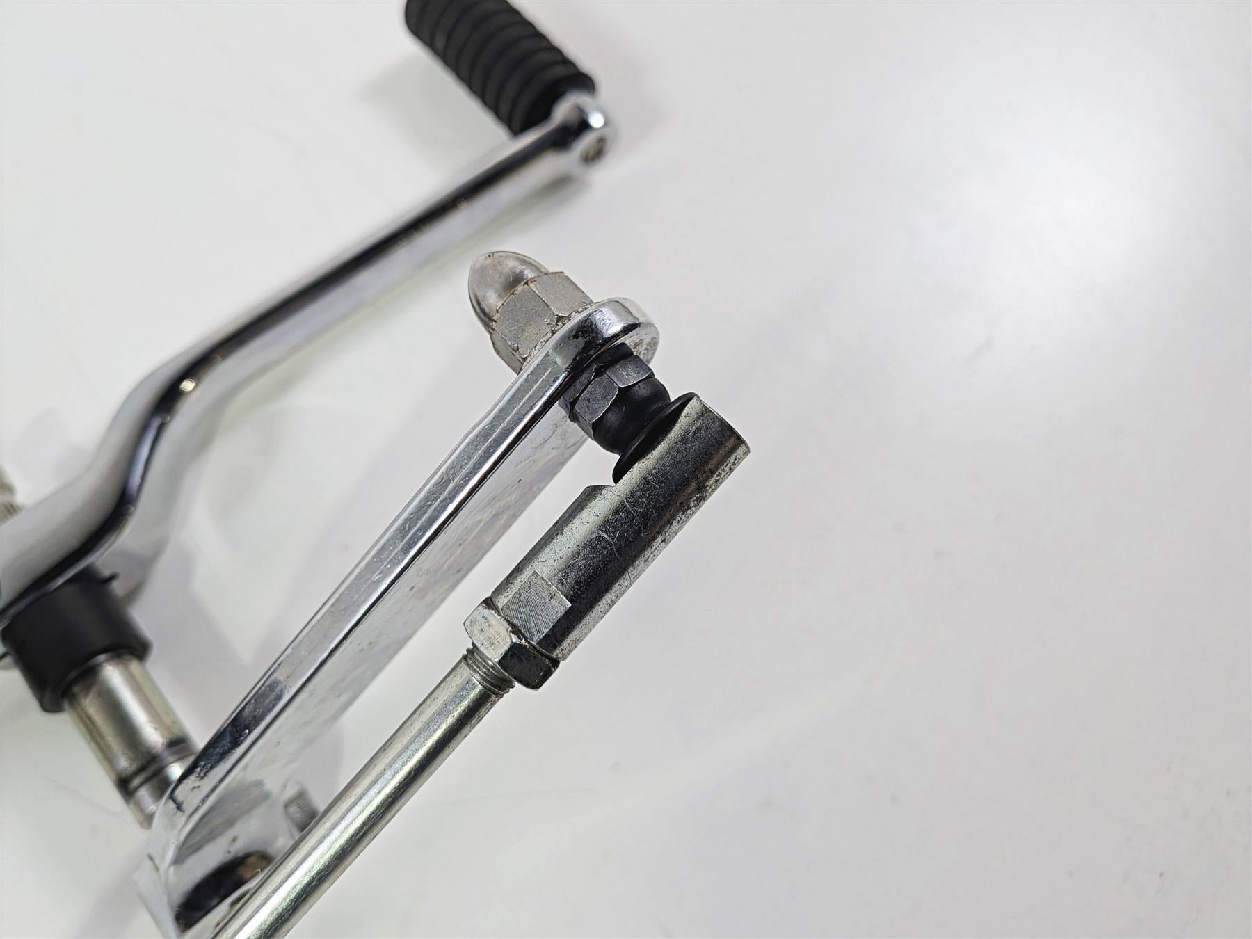2018 Harley Touring FLHTCU Electra Glide Left Rider Floor Board & Shifter 50621-06-Mototech271