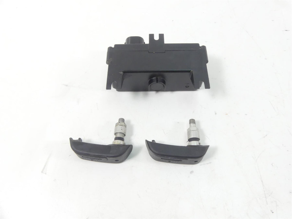 2011 BMW R1200GS K255 Adv Tire Pressure Sensors + Rdc Module 7720818 36318532731 {{ shop.shopifyCountryName }} - Mototech271