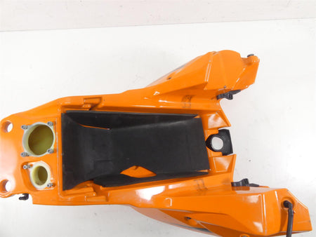 2015 KTM 1290R Super Duke Fuel Gas Petrol Tank & Upper Cover 6130701304430A {{ shop.shopifyCountryName }} - Mototech271