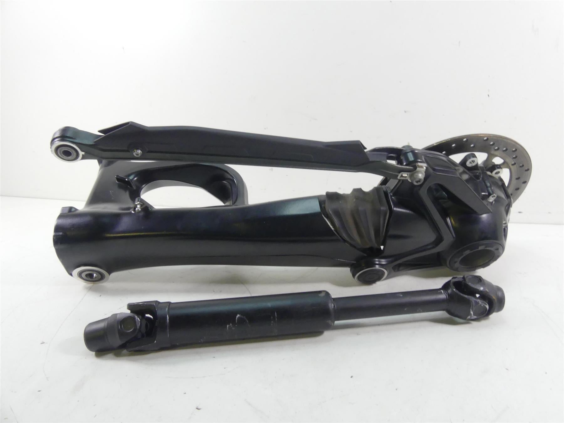 2017 BMW R1200GS GSW K50 Differential Drive Shaft 12K Only - 32:11 33748394282 {{ shop.shopifyCountryName }} - Mototech271