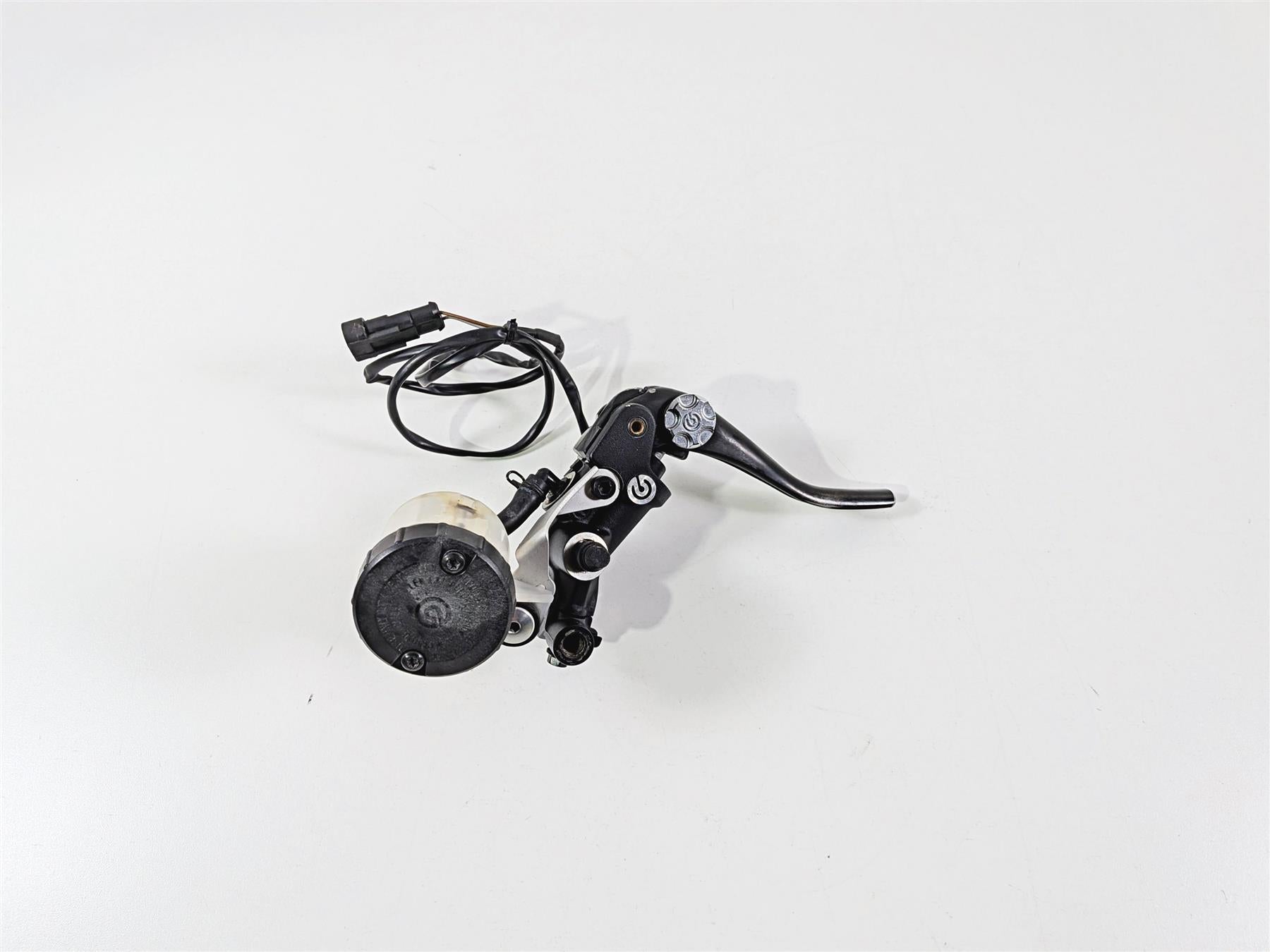 2016 KTM 1290 Super Adventure Brembo Radial Front Brake Pump 6201300110030 {{ shop.shopifyCountryName }} - Mototech271