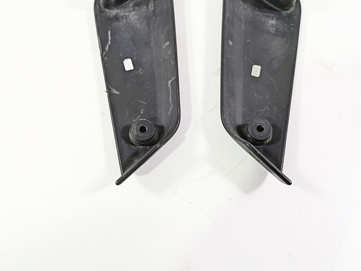 2012 BMW R1200R K27 Front Fender Wind Deflector Side Covers 46618520048 {{ shop.shopifyCountryName }} - Mototech271