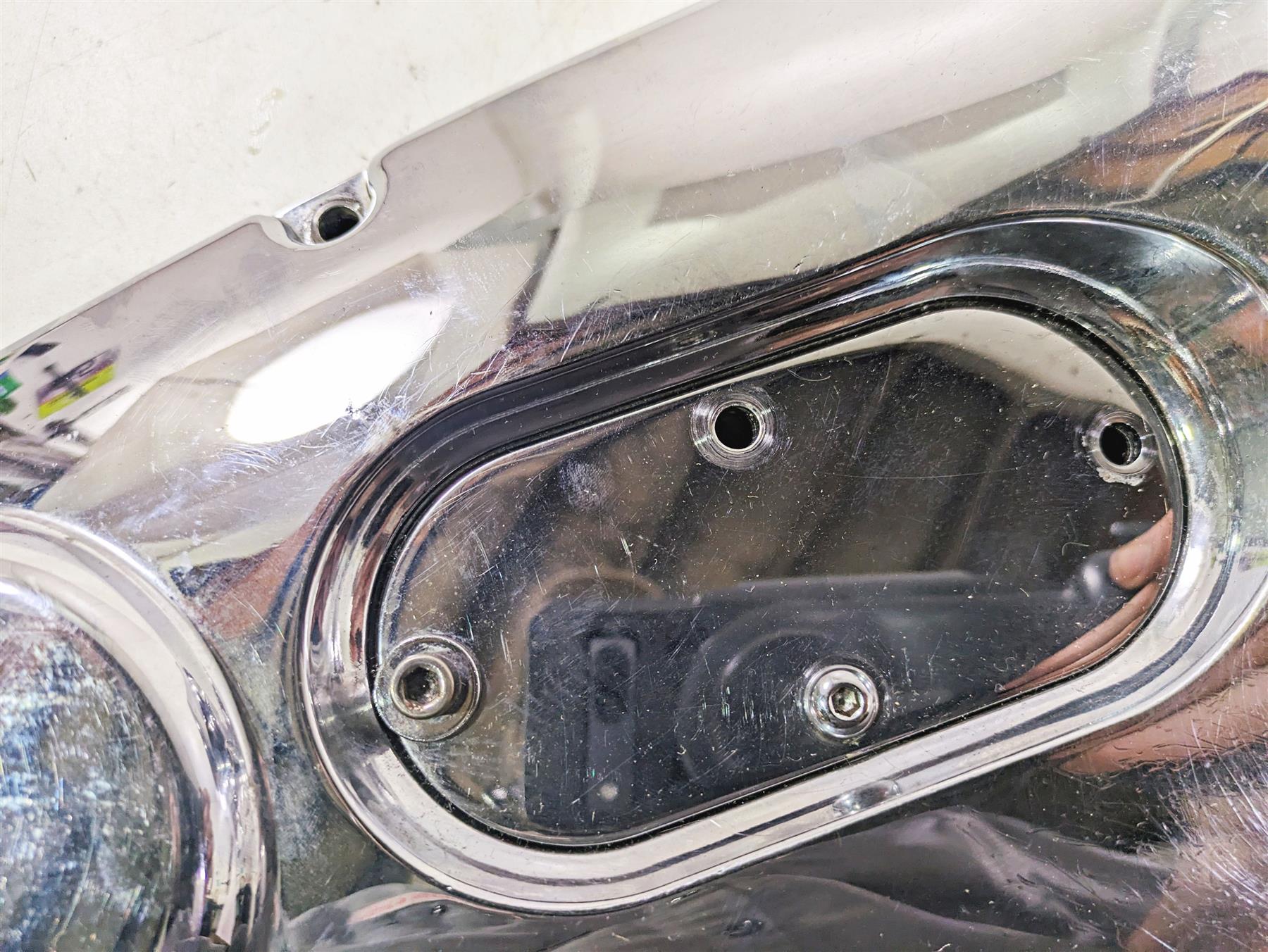 2002 Harley FLSTC Softail Heritage Classic Outer Primary Clutch Cover 60506-99 {{ shop.shopifyCountryName }} - Mototech271